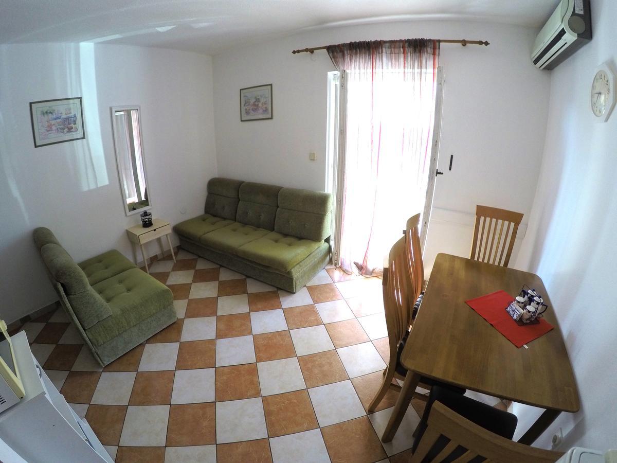 Blue City Apartment'S Repic Biograd na Moru Kültér fotó