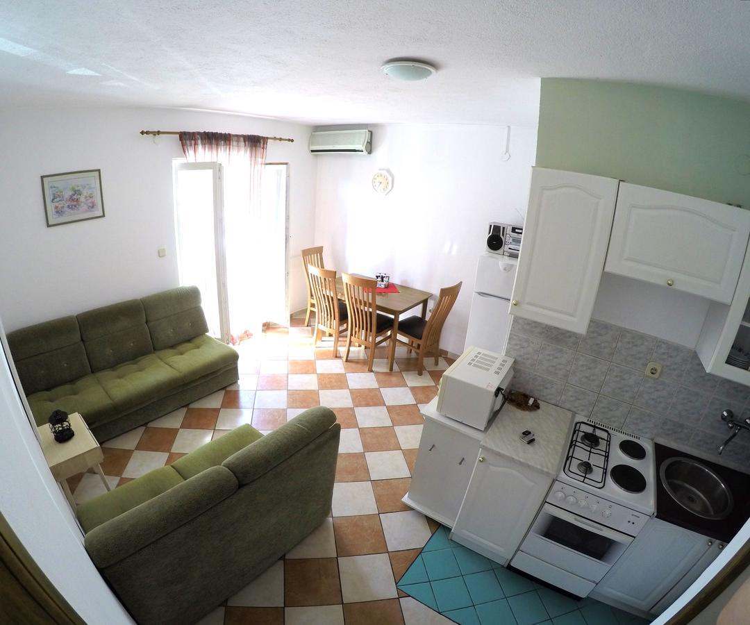 Blue City Apartment'S Repic Biograd na Moru Kültér fotó